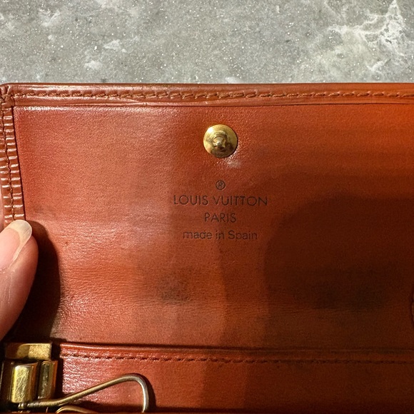 Louis Vuitton Brown Leather Wallet - Picture 4 of 7